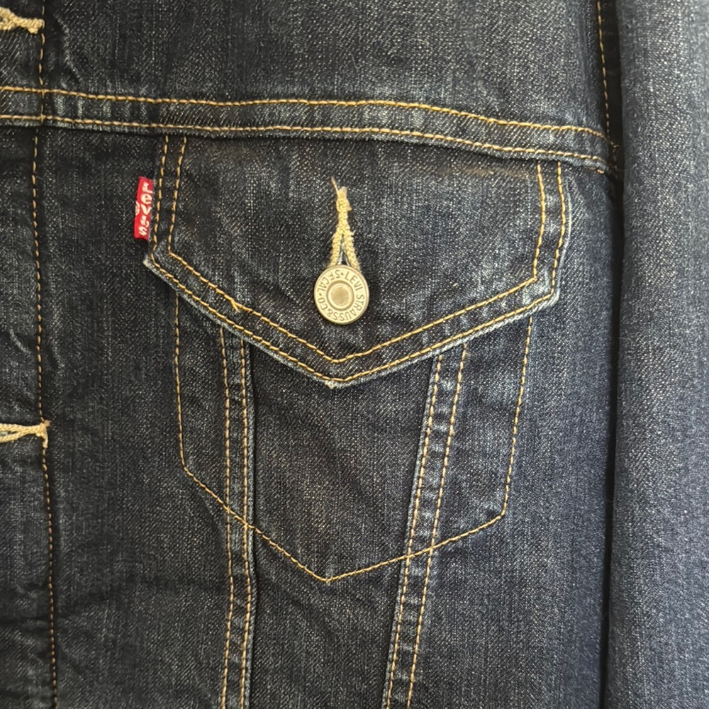 Levi's Sherpa Lined Denim Jacket - Picture 3 of 7